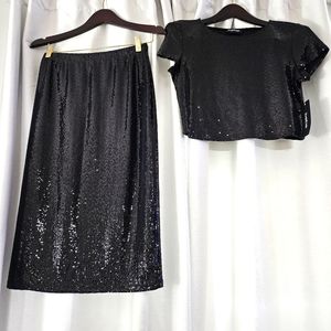 bebe 2 Piece Sequin Crop Top and Body Con Skirt. SIZE 4. Brand New With Tag